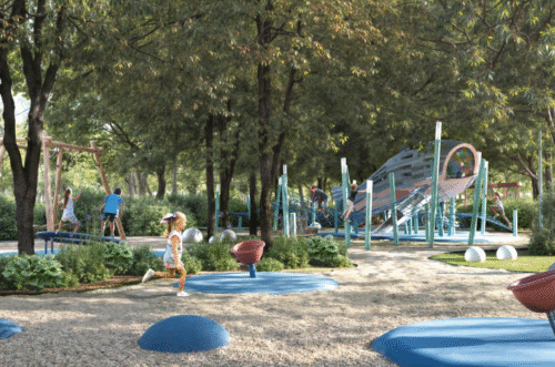 Երեք հանրային խաղահրապարակներ Երևանում 2 Playground init 1