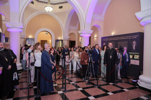 Keron Development Foundation Donates a Rare 17th-Century Manuscript Collection to the Matenadaran 7 CW0A5700